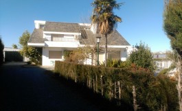 Casa con piscina en Ogijares para alquiler vacacional o larga temporada.
