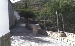 Cortijo con seís dormitorios en Chercos (Interior Almería).