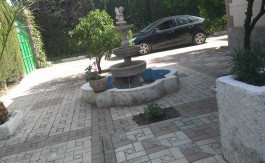 Chalet independiente de 3 dormitorios y 2 baños con piscina y 850m2 en Gójar