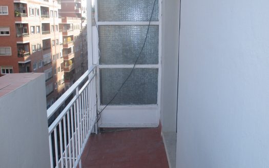 Estupendo ático con 2 dormitorios en Emperatriz Eugenia