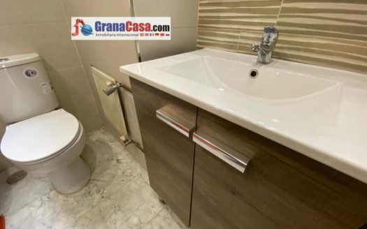 Habitaciones con calefacción central y wifi incluido en la misma Calle San Juan de Dios