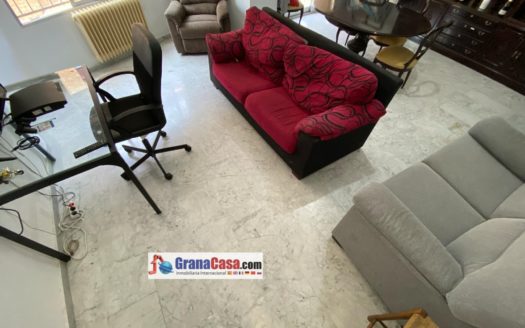 Habitaciones con calefacción central y wifi incluido en la misma Calle San Juan de Dios