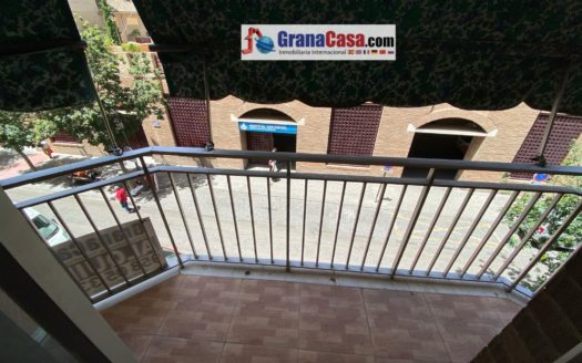 Habitaciones con calefacción central y wifi incluido en la misma Calle San Juan de Dios