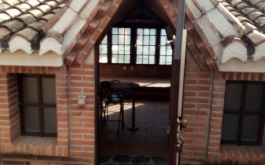 Alquiler Vacacional de ÁTICO en Carretera de la Sierra para 3 personas.