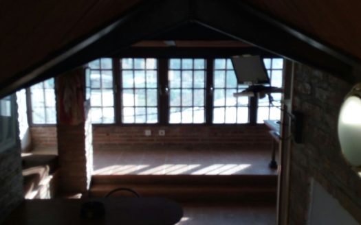 Alquiler Vacacional de ÁTICO en Carretera de la Sierra para 3 personas.