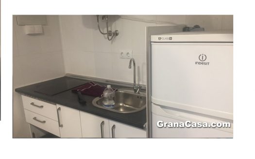 Estudio Local en Barrio Fígares frente Carrefour