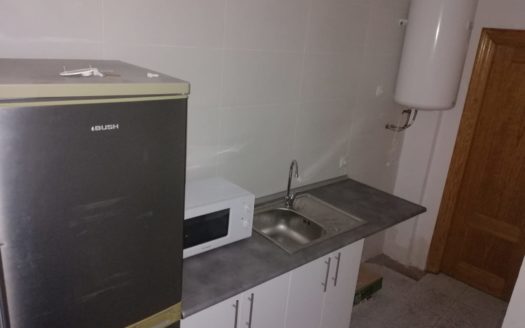 Local-Apartamento en el Centro de Almeria