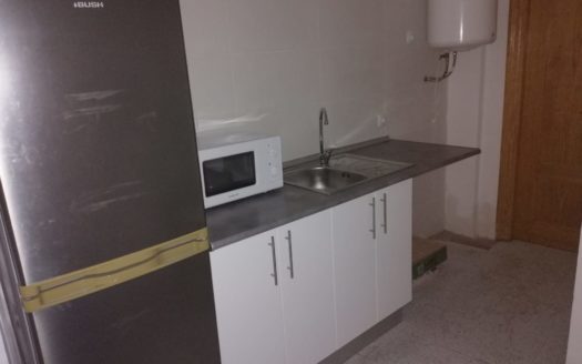 Local-Apartamento en el Centro de Almeria
