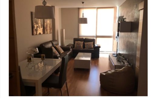 Magnifico piso de lujo de 3 dormitorios con Calefacción Central y piscina en el PTS