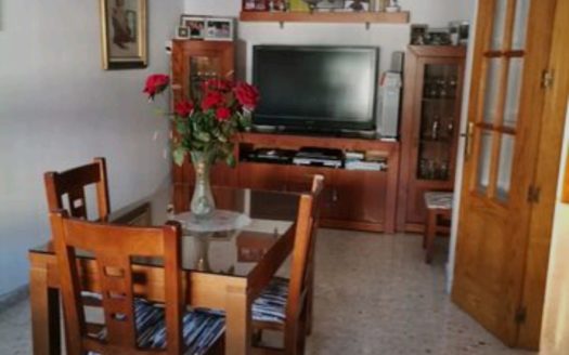 Casa de 3 dormitorios en Chauchina.