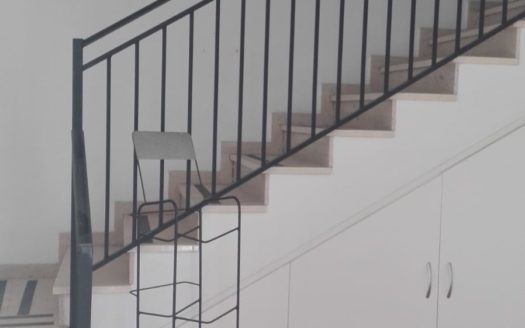 Nave en Cúllar Vega con 300 metros cuadrados con cámara frigorífica