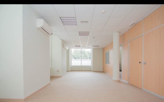 Local en venta en Zaidin.