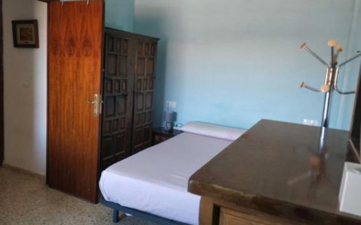 Ático de 3 dormtiroios zona Hipercor.