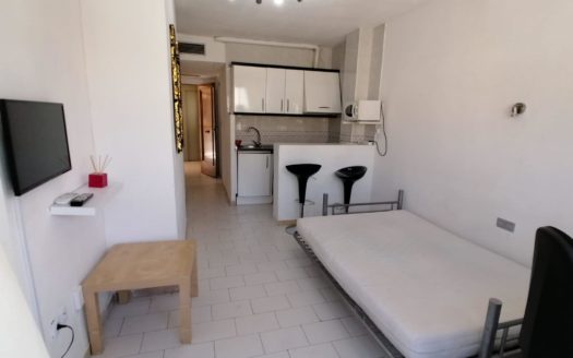 Alquiler de estudio junto Avd.Madrid