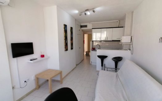 Alquiler de estudio junto Avd.Madrid