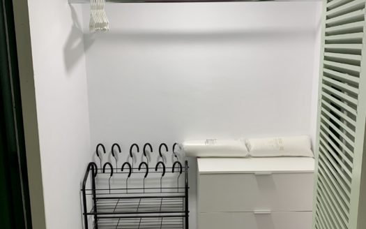 Magnífico estudio en una urbanización con piscina en Albayzín