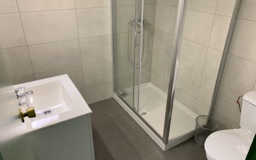 Magnífico estudio en una urbanización con piscina en Albayzín