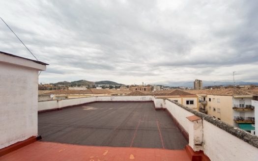 Excelente piso de 3 dormitorios y 2 baños en Plaza de Toros