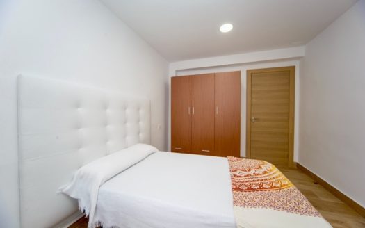 Excelente piso de 3 dormitorios y 2 baños en Plaza de Toros