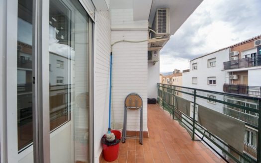 Excelente piso de 3 dormitorios y 2 baños en Plaza de Toros