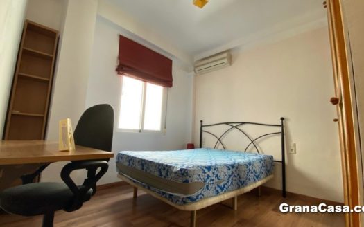 Habitaciones en ático en Calle SOL