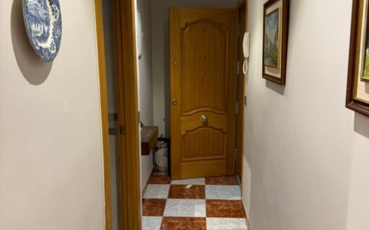 Alquiler de piso de 3 dormitorios en Camino de Ronda