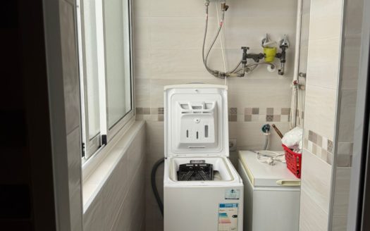 Alquiler de piso de 3 dormitorios en Camino de Ronda