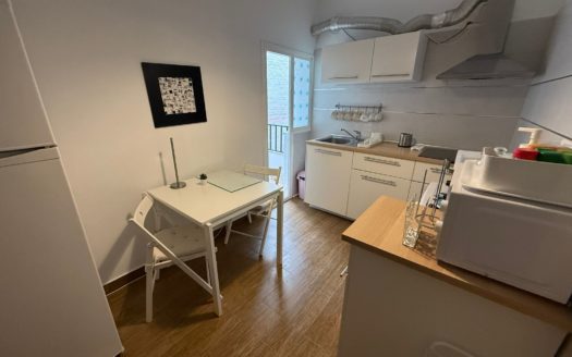 Habitaicones reformadas en piso en Realejo