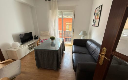 Habitaicones reformadas en piso en Realejo