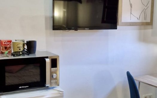 Magnífico piso de 3 dormitorios con wifi incluido en calle Elvira