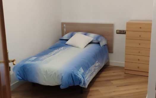 Alquiler de piso 3 dormitorios y 2 baños en Avd.Madrid