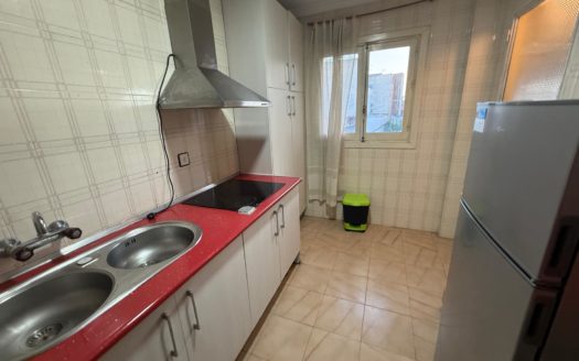 Ático de 3 dormitorios con piscina  en ALBOLOTE junto METRO y Mercadona