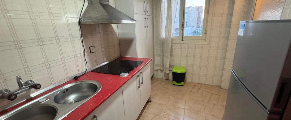 Ático de 3 dormitorios con piscina  en ALBOLOTE junto METRO y Mercadona