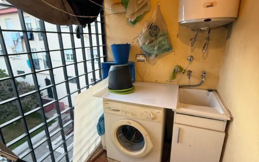 Ático de 3 dormitorios con piscina  en ALBOLOTE junto METRO y Mercadona