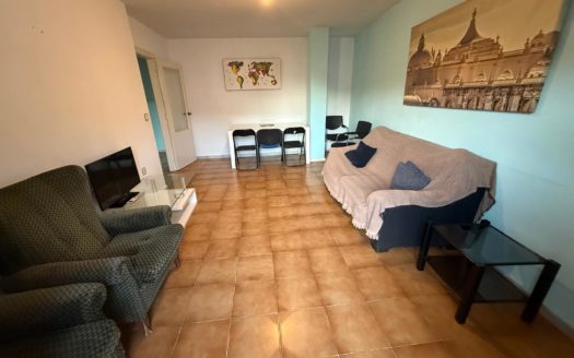 Ático de 3 dormitorios con piscina  en ALBOLOTE junto METRO y Mercadona