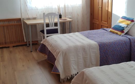 Alquiler de piso 3 dormitorios y 2 baños en Avd.Madrid