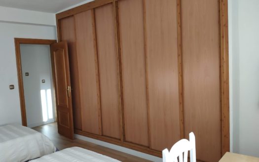 Alquiler de piso 3 dormitorios y 2 baños en Avd.Madrid