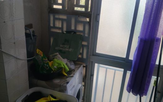 Alquiler de habitaciones en piso de 3 dormitorios Cartuja