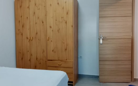 Estupendo apartamento de un dormitorio con patio en Víznar