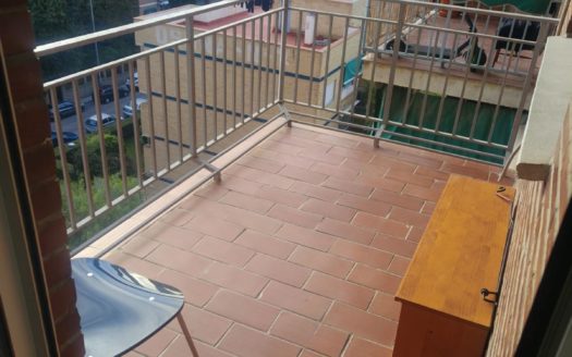 Alquiler de habitaciones en piso de 3 dormitorios Cartuja