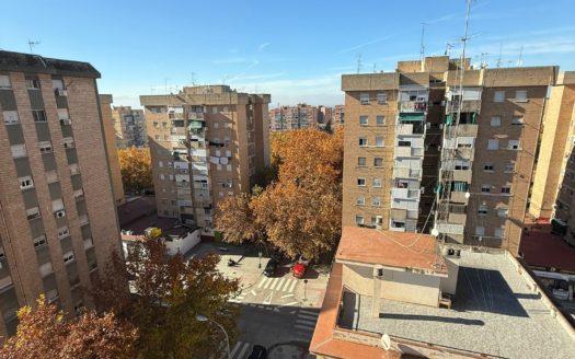 Alquiler de piso 3 dormitorios junto a trafico