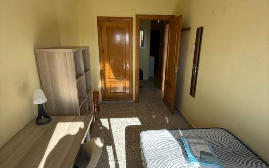 Alquiler de piso 3 dormitorios junto a trafico