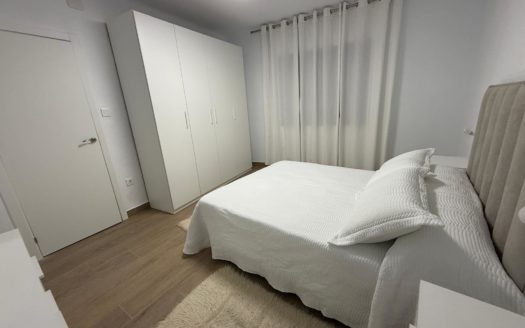 Venta de piso 3 dormitorios a estrenar en Baza