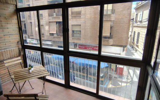 Alquiler de habitaciones junto a comedores universitarios y relaciones laborales