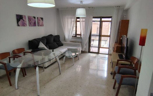 Alquiler de habitaciones junto a comedores universitarios y relaciones laborales