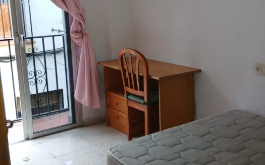 Piso de 3 dormitorios junto zona Triunfo.