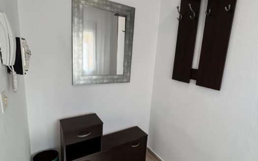 Piso de 3 dormitorios junto Plaza Trinidad en granada.