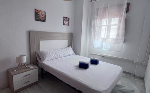 Piso de 2 dormitorios junto Triunfo.