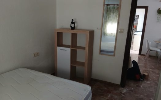 Casa de 3 dormitoriso y 2 baños en Beiro