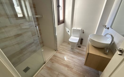 Edificio en Alquiler con 6 apartamentos junto Paseo Tristes